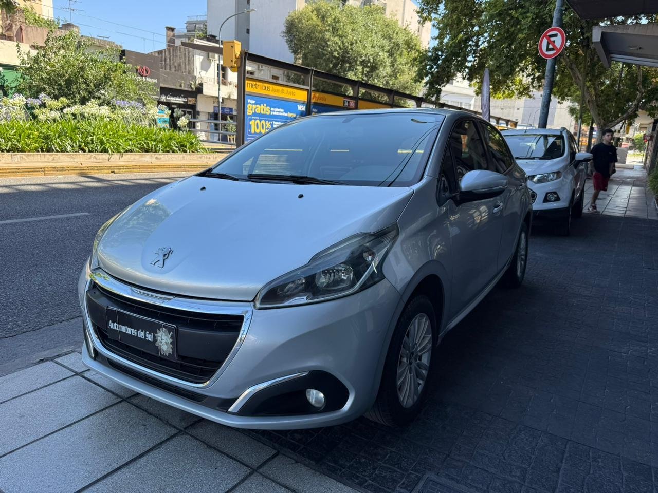 Peugeot 208 Allure